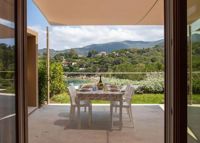 Apartment Baia Di Spartaia 5