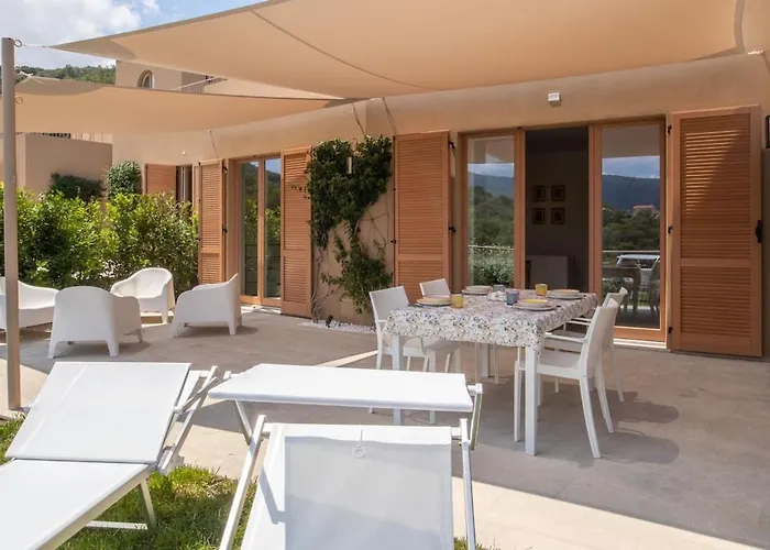 Apartment Baia Di Spartaia 5