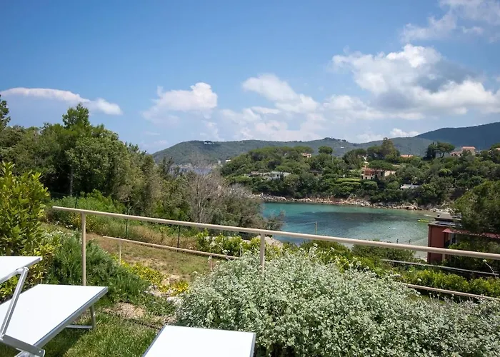 Apartment Baia Di Spartaia 5