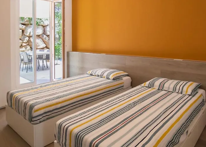 Apartment Baia Di Spartaia 5 *